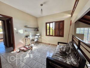 Image 18 - 896983