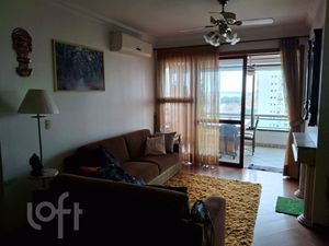 Image 2 - 896990