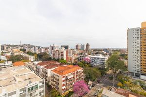 Image 24 - 896990