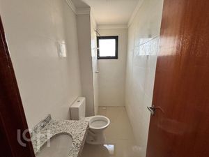 Image 11 - 896991
