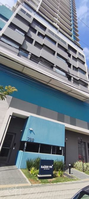 Image 31 - 896992