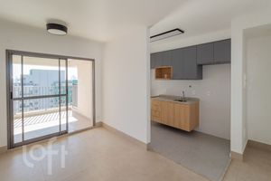 Image 23 - 896992