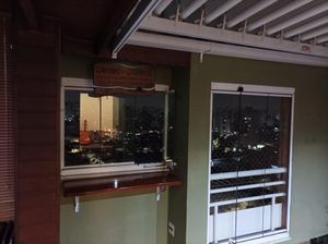Image 3 - 896996