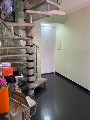 Image 7 - 896996