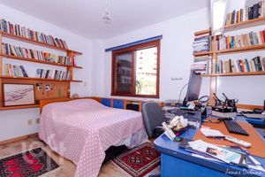 Image 34 - 896997