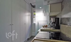 Image 3 - 897006