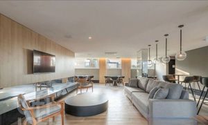 Image 22 - 897006