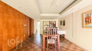 Image 3 - 897016
