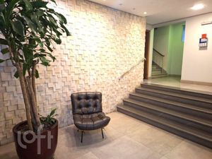 Image 8 - 897036