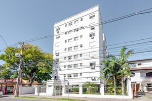 Image 13 - 897231