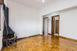 Image 15 - 897247