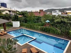 Image 13 - 897253