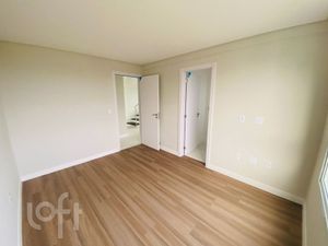 Image 8 - 897257