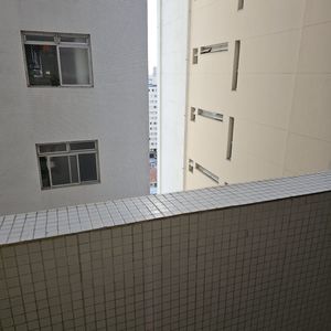 Image 12 - 897297