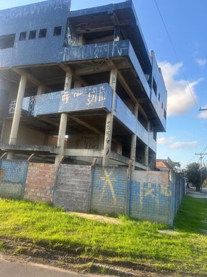 Image 1 - 897301