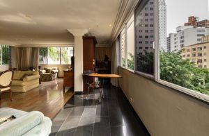 Image 5 - 897326