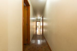 Image 28 - 897326