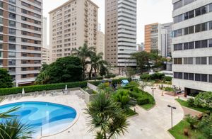 Image 33 - 897326