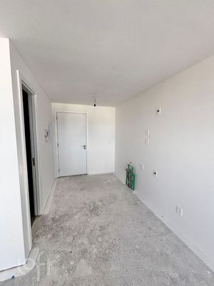 Image 3 - 897330