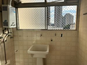 Image 11 - 897336