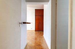 Image 14 - 897343