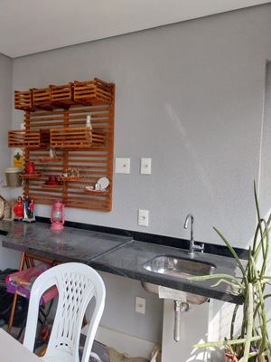 Image 4 - 897346
