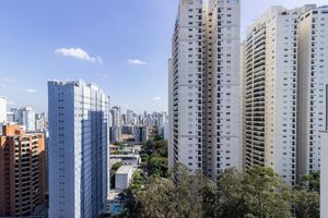 Image 15 - 897373