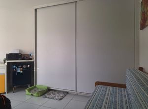 Image 4 - 897373