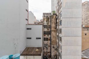 Image 13 - 897374