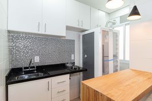 Image 7 - 897378