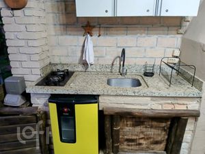 Image 3 - 897408