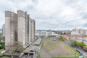 Image 13 - 897413