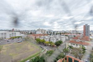 Image 11 - 897413