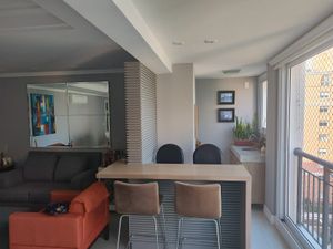 Image 8 - 897413