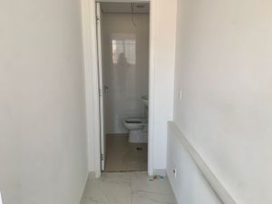 Image 8 - 897420