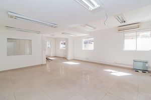 Image 96 - 897422