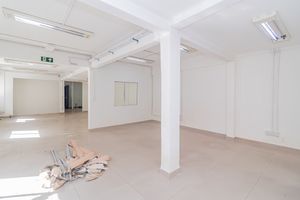 Image 103 - 897422