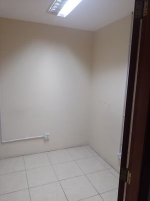 Image 35 - 897422