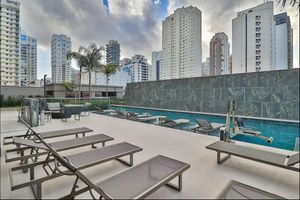 Image 7 - 897424
