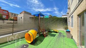 Image 8 - 897425