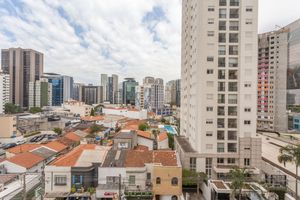 Image 17 - 897429