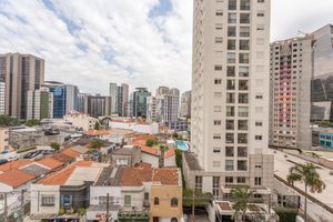 Image 24 - 897429