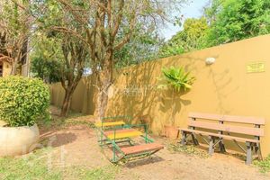 Image 32 - 897432