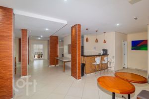 Image 30 - 897438