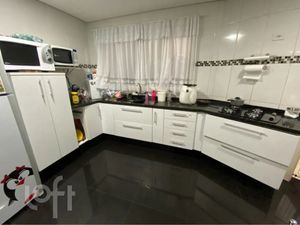 Image 1 - 897454
