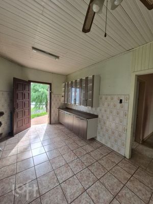 Image 1 - 897455