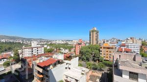 Image 70 - 897456