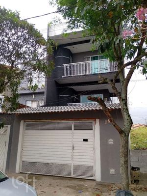 Image 11 - 897467