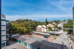 Image 15 - 897471