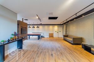 Image 24 - 897477